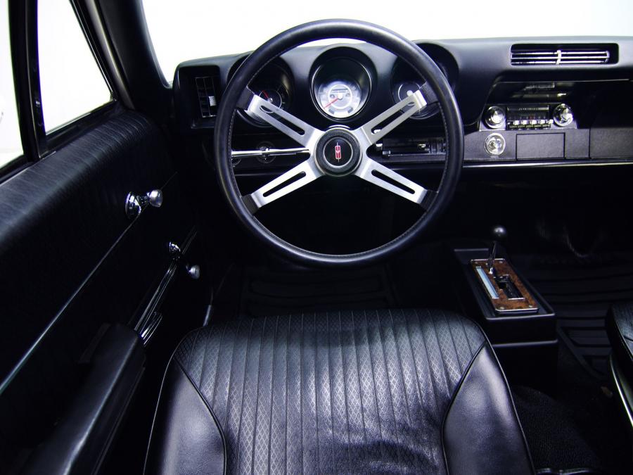  Oldsmobile 442 Holiday Coupe by Hurst 1969 года  (фото 6 из 16)